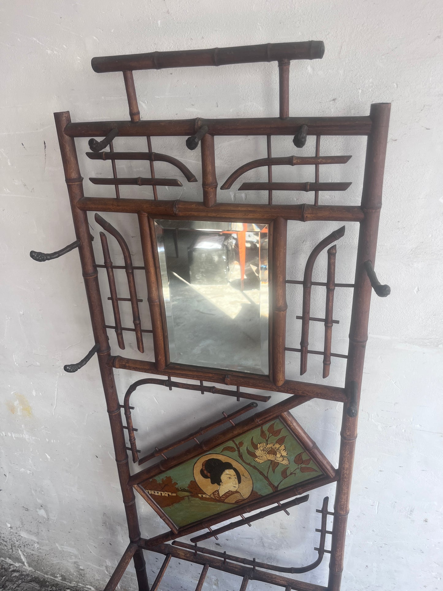Armoire japonaise en bambou et fonte par Perret Vibert, vers 1900