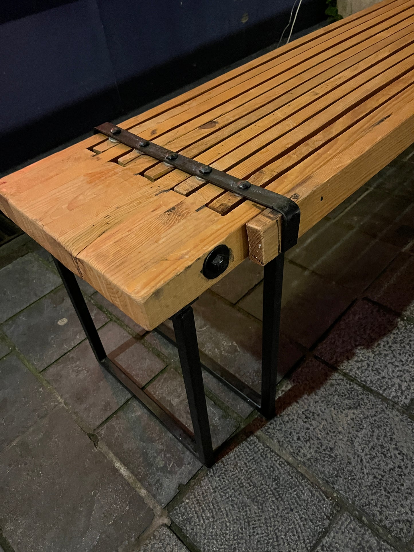 Expandable Wooden Bench