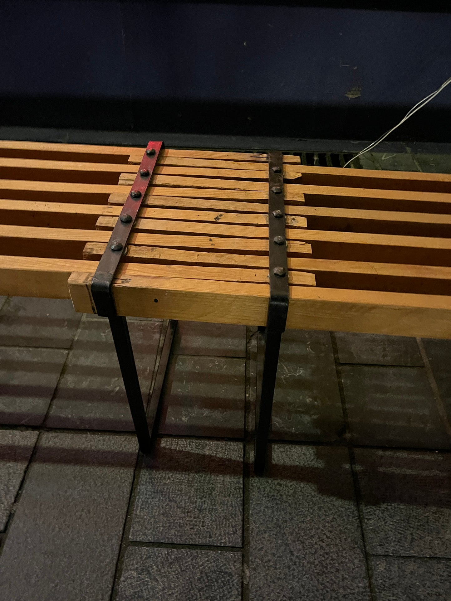 Expandable Wooden Bench