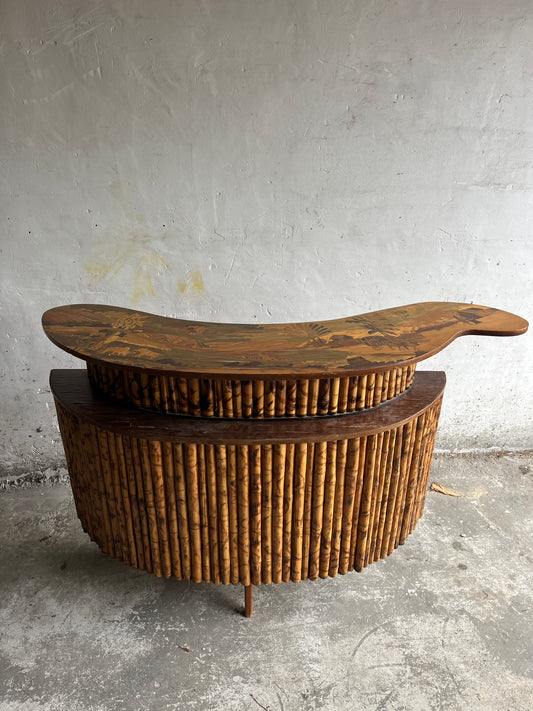 Handcrafted Bamboo Tiki Bar with 4 Stools – Mid-Century