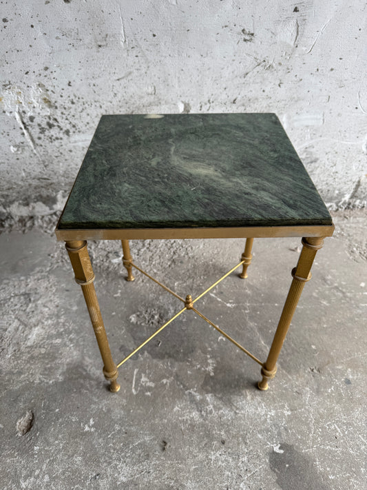Vintage neoklassieke bijzettafel met groen marmeren blad