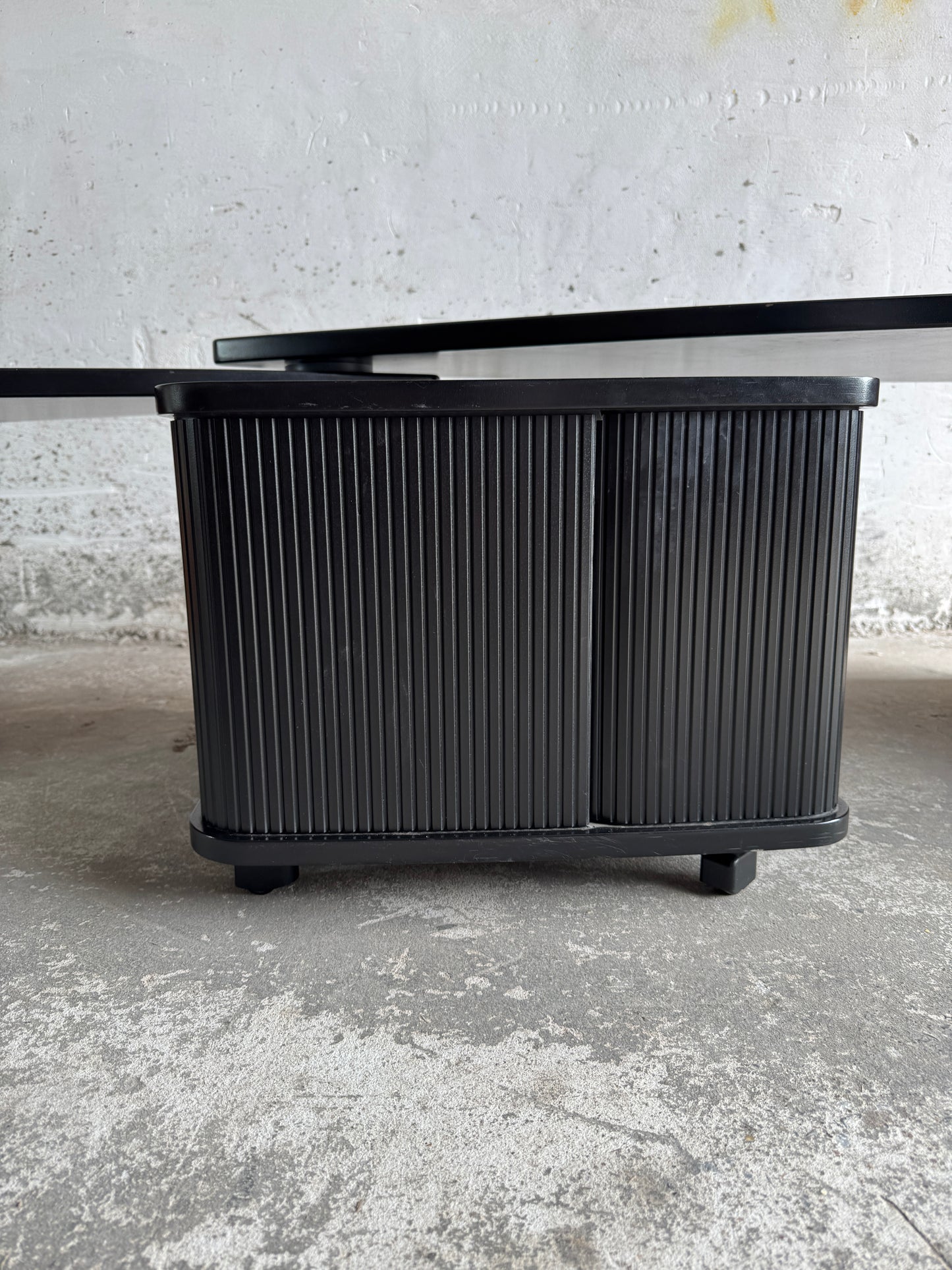 Design salontafel Meropida door Leolux (1990s)
