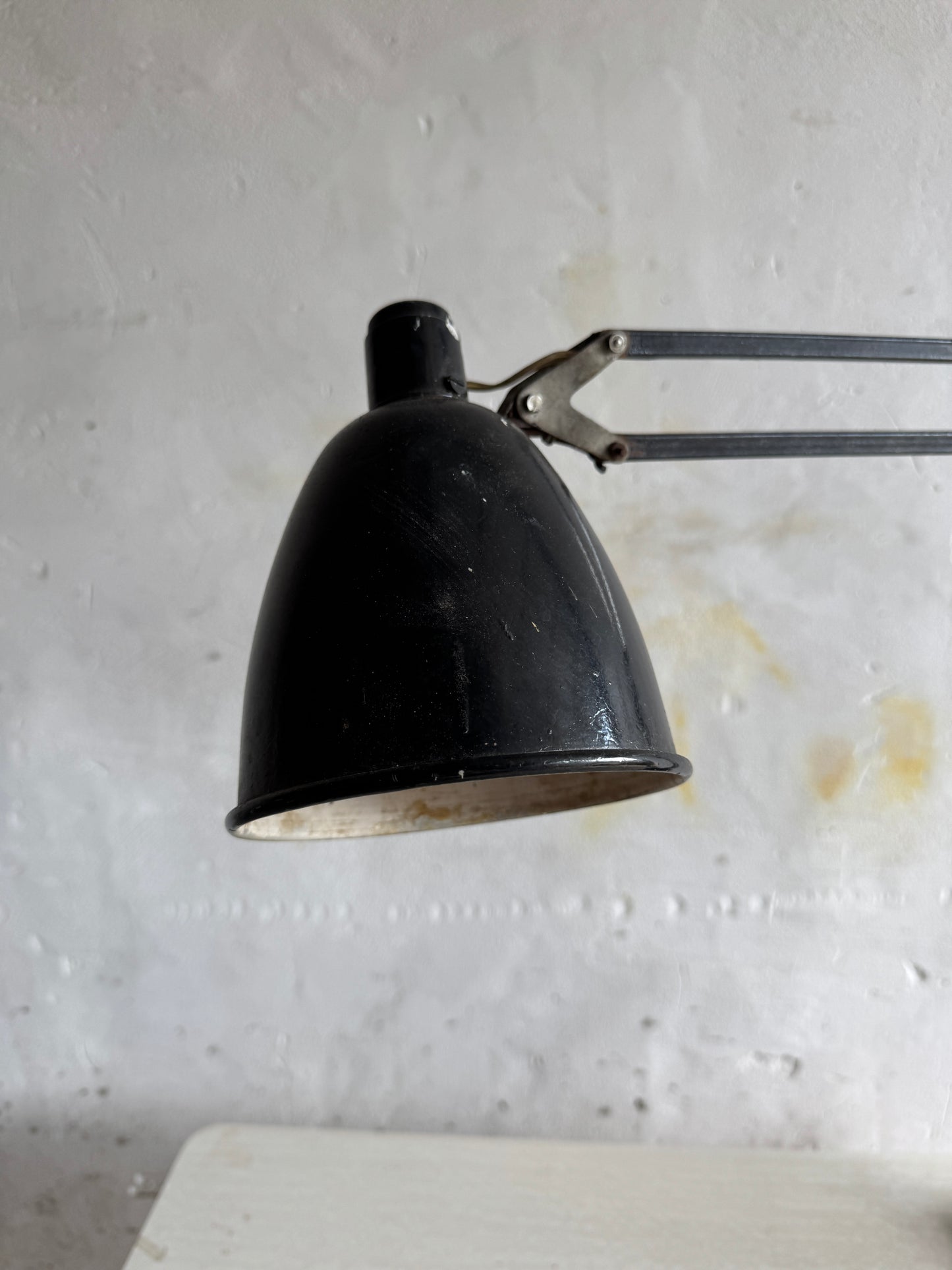 Vintage Industrial Articulated Desk Lamp in Black