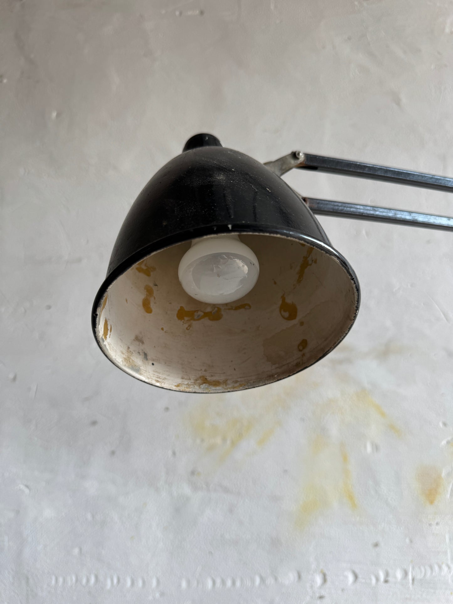 Vintage Industrial Articulated Desk Lamp in Black