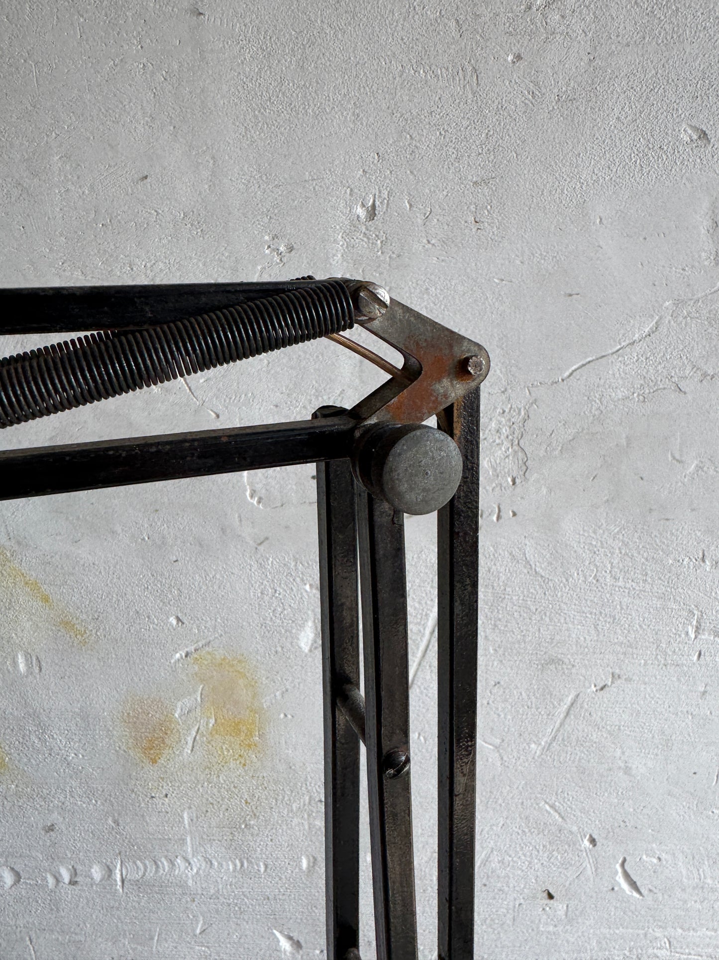 Vintage Industrial Articulated Desk Lamp in Black
