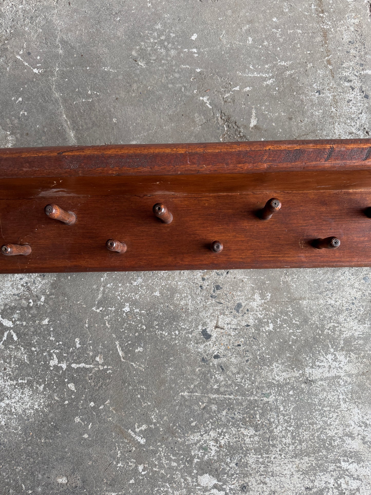 Extra-Long Vintage Wooden Coat Rack with 20 Pegs – Wall-Mounted, Mid-Century