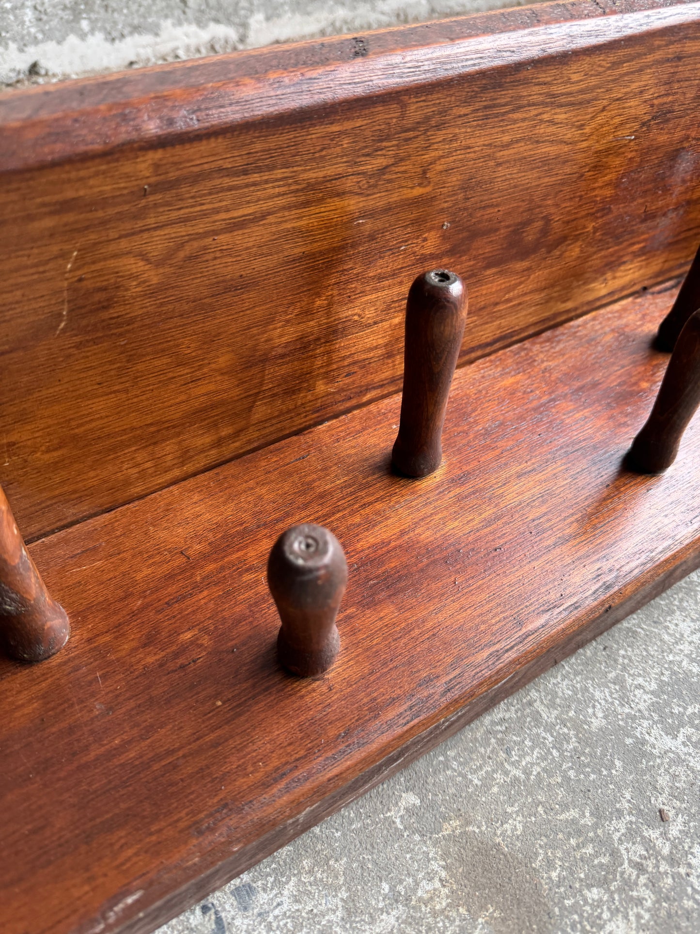 Extra-Long Vintage Wooden Coat Rack with 20 Pegs – Wall-Mounted, Mid-Century