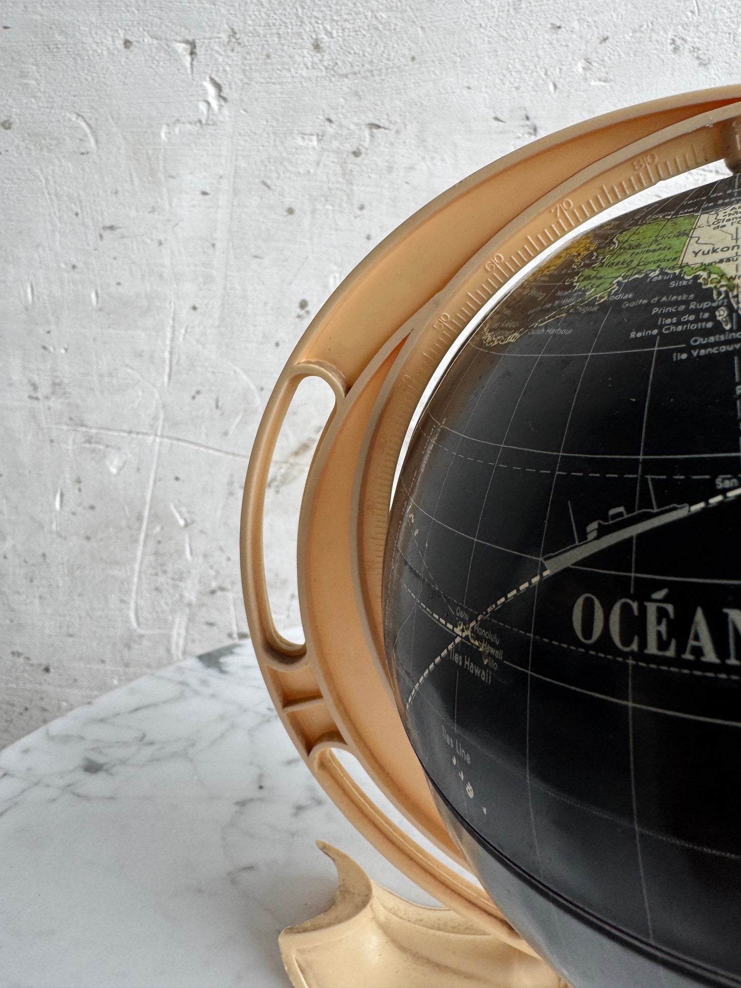 French Vintage School Globe – Black Ocean Model