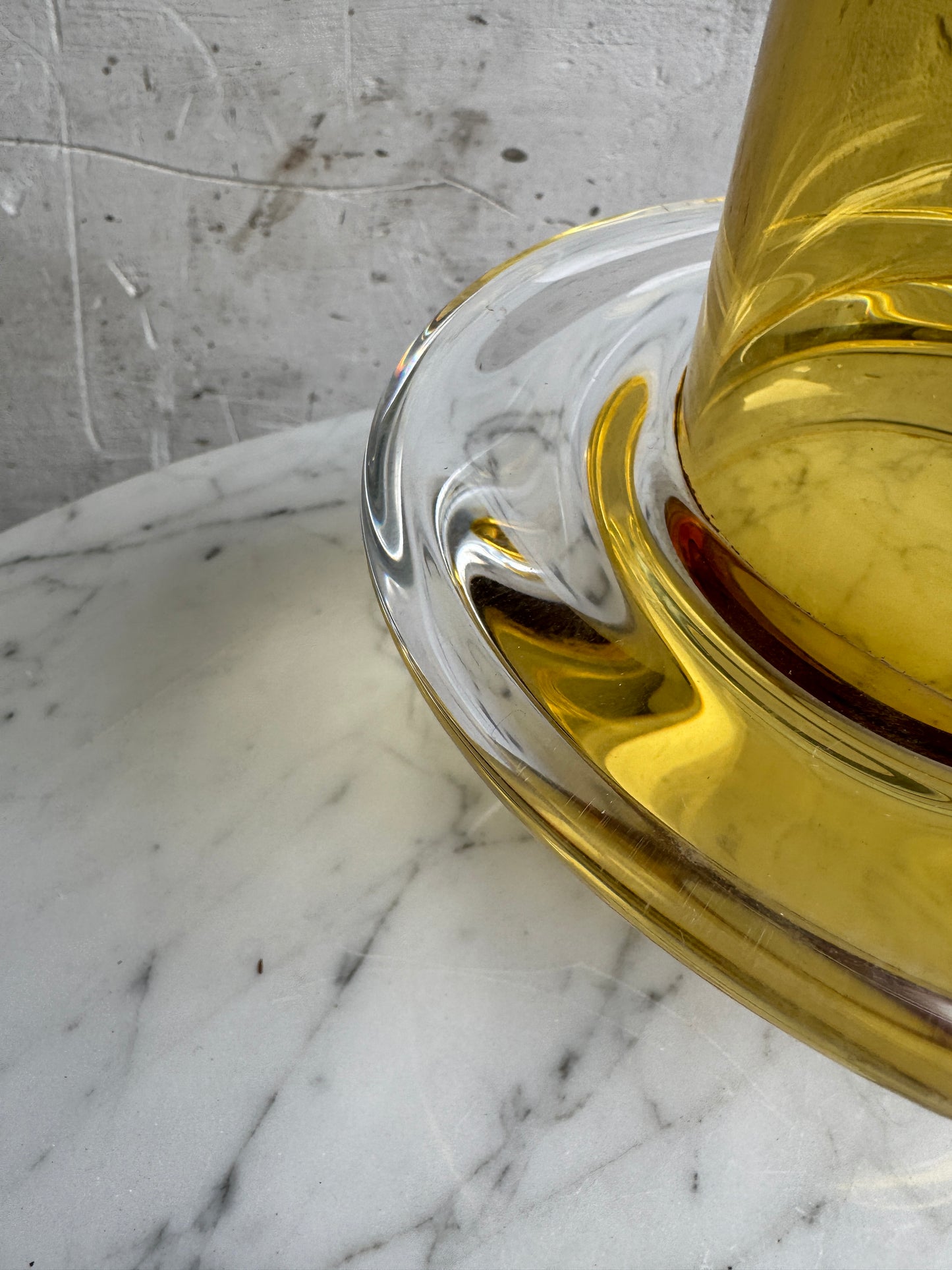 Schott Studio Spinning Top Vase – Honey-Coloured Glass – German Design