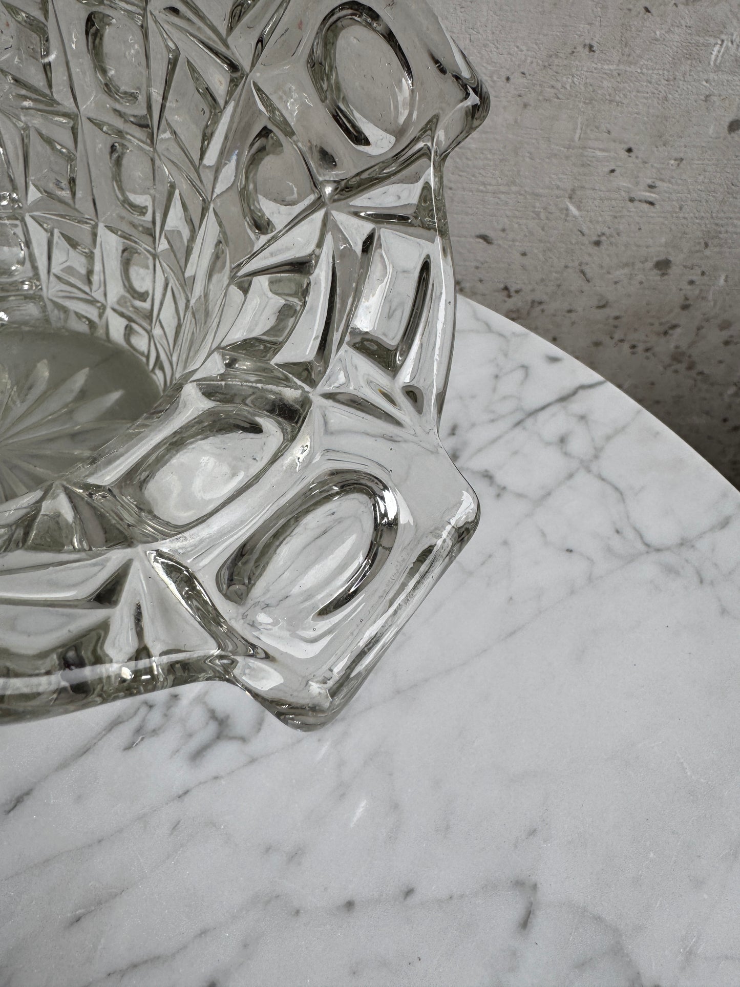 Vintage Pressed Crystal Glass Basket – Geometric Lattice Design