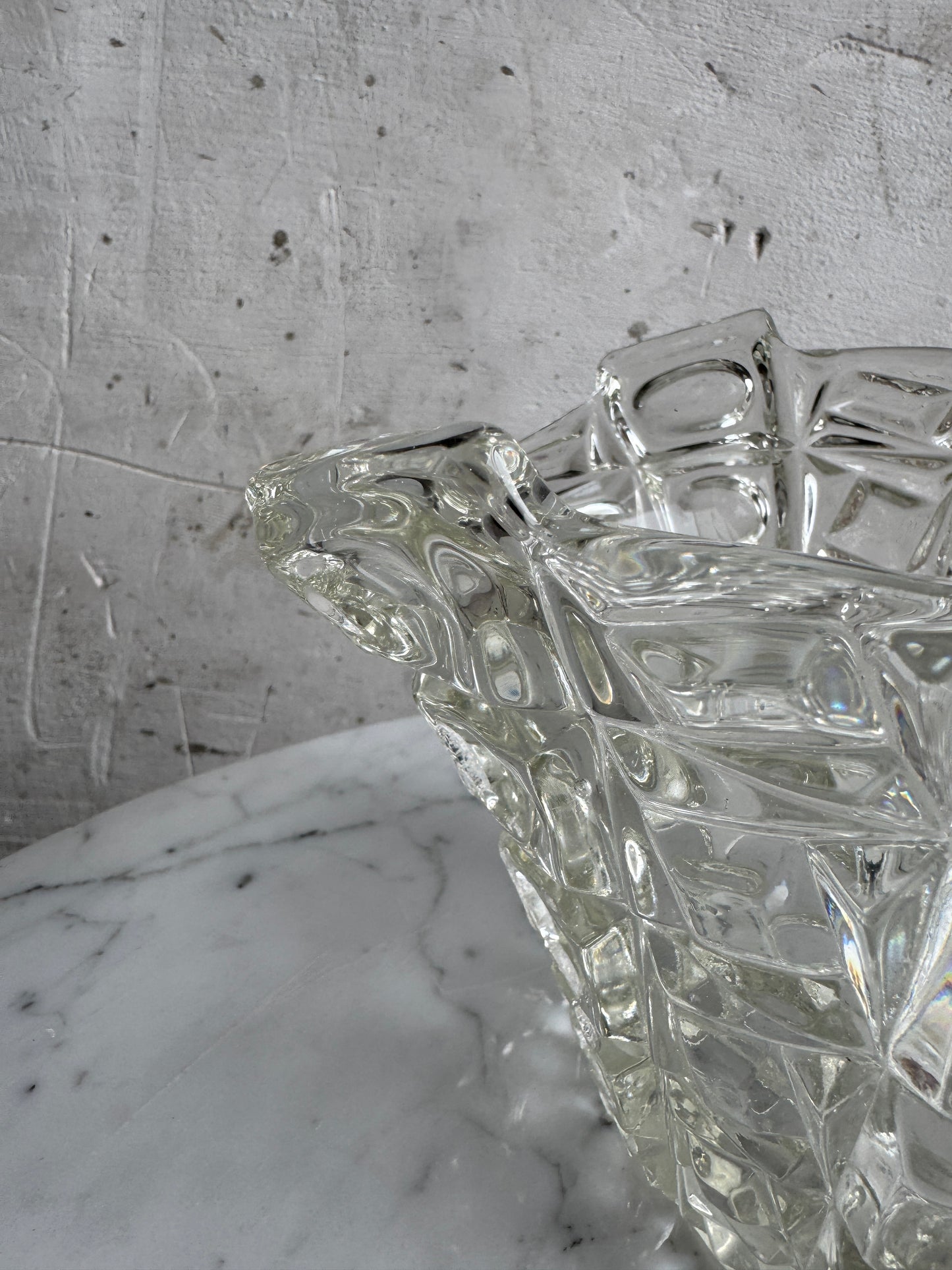 Vintage Pressed Crystal Glass Basket – Geometric Lattice Design