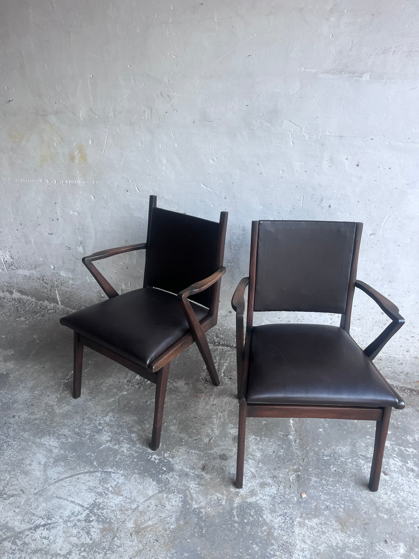 Pair of Sculptural Mid-Century Armchairs in Dark Wood and Brown Upholstery