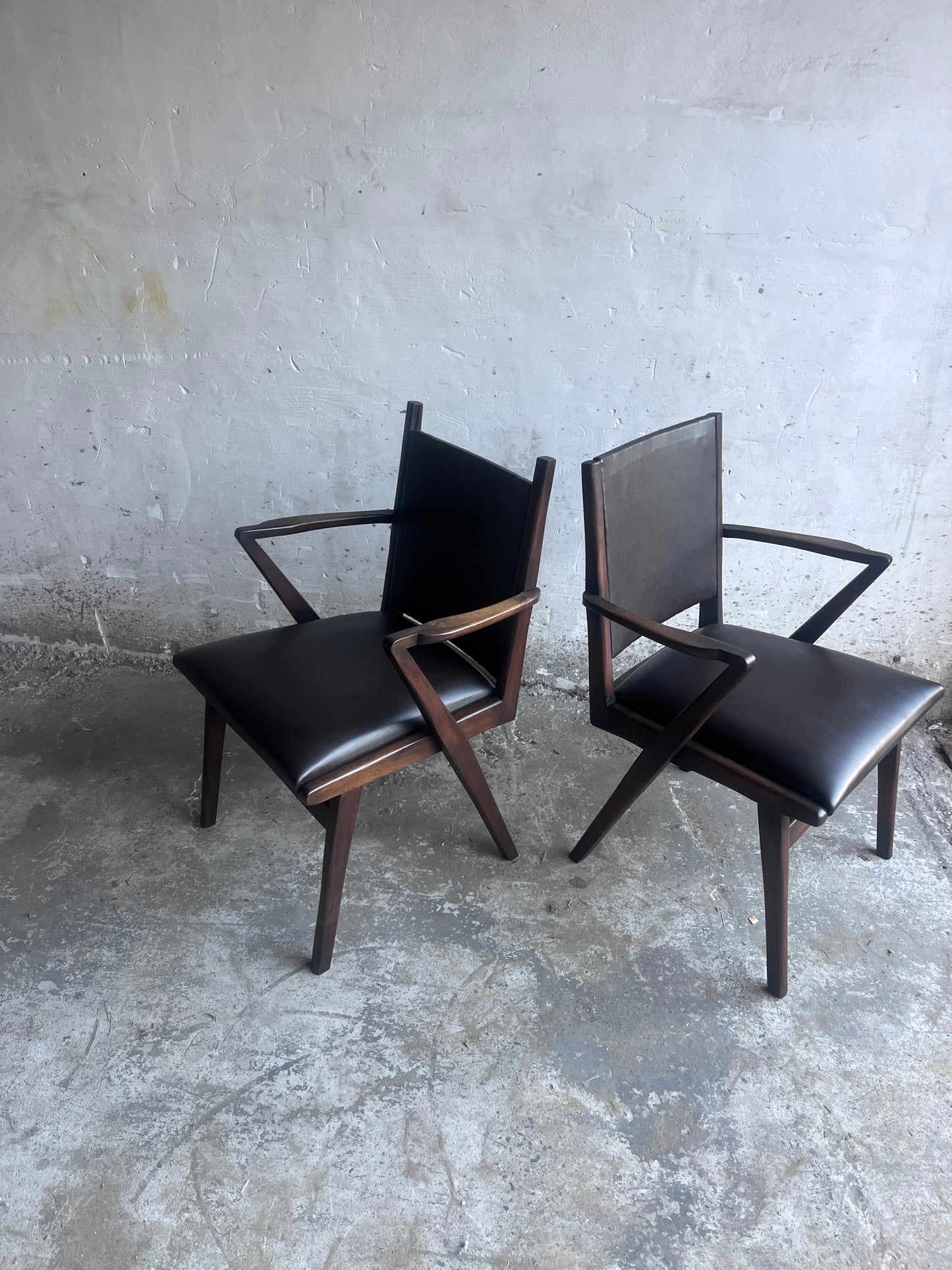 Pair of Sculptural Mid-Century Armchairs in Dark Wood and Brown Upholstery