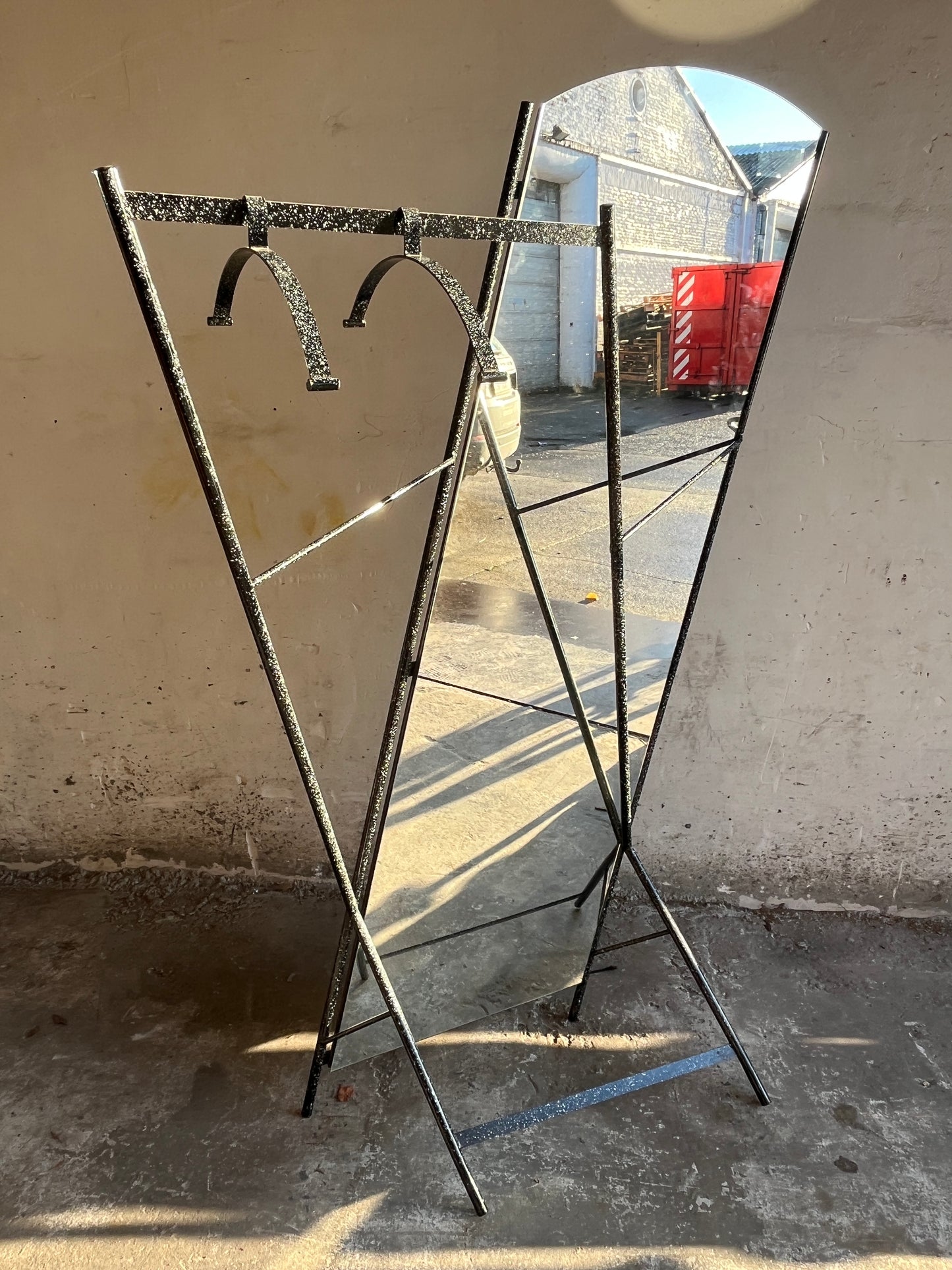 Memphis-Style Metal Mirror Coat Stand (1980s)
