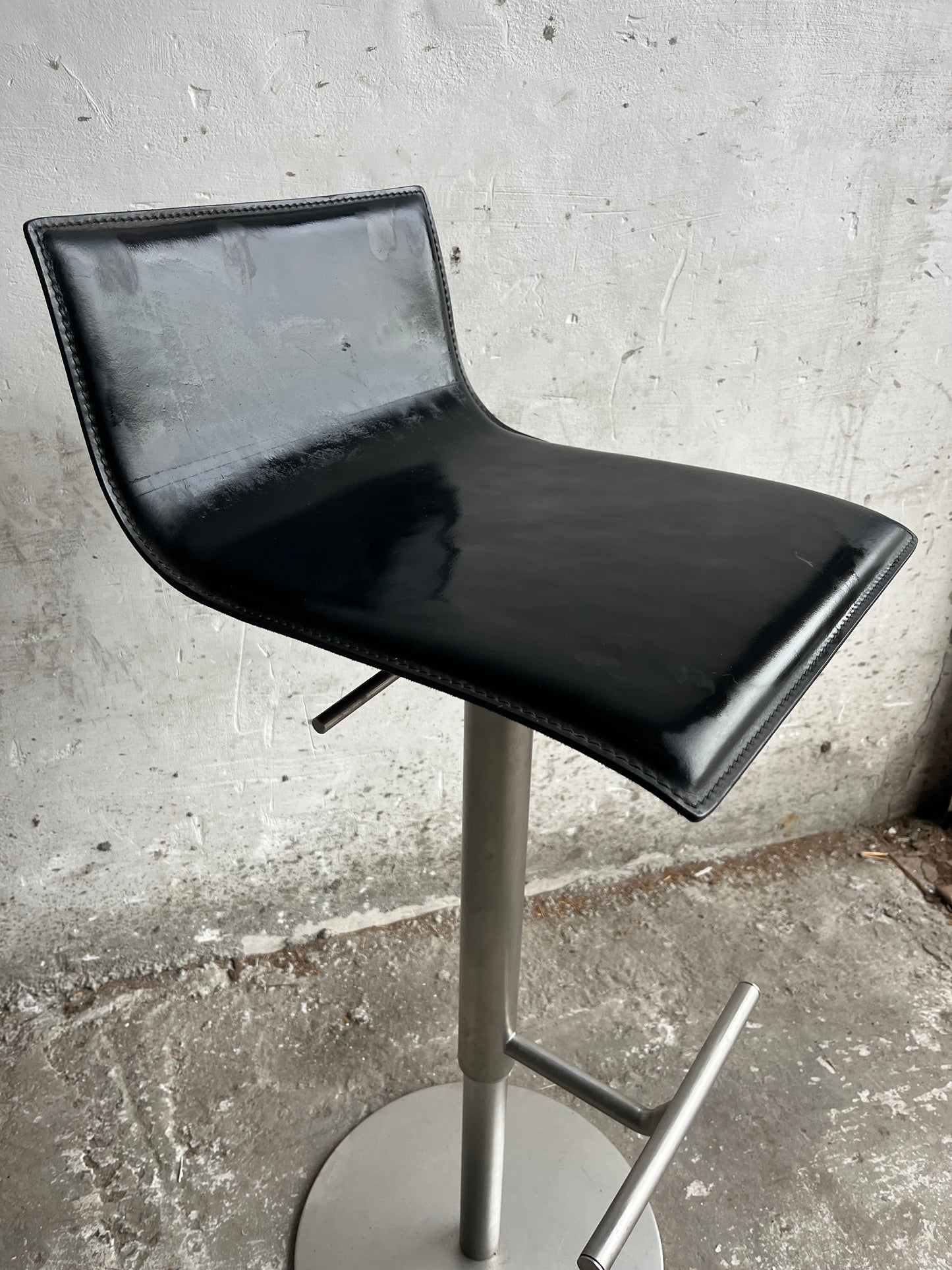 La Palma Adjustable Bar Stool – Black Leather