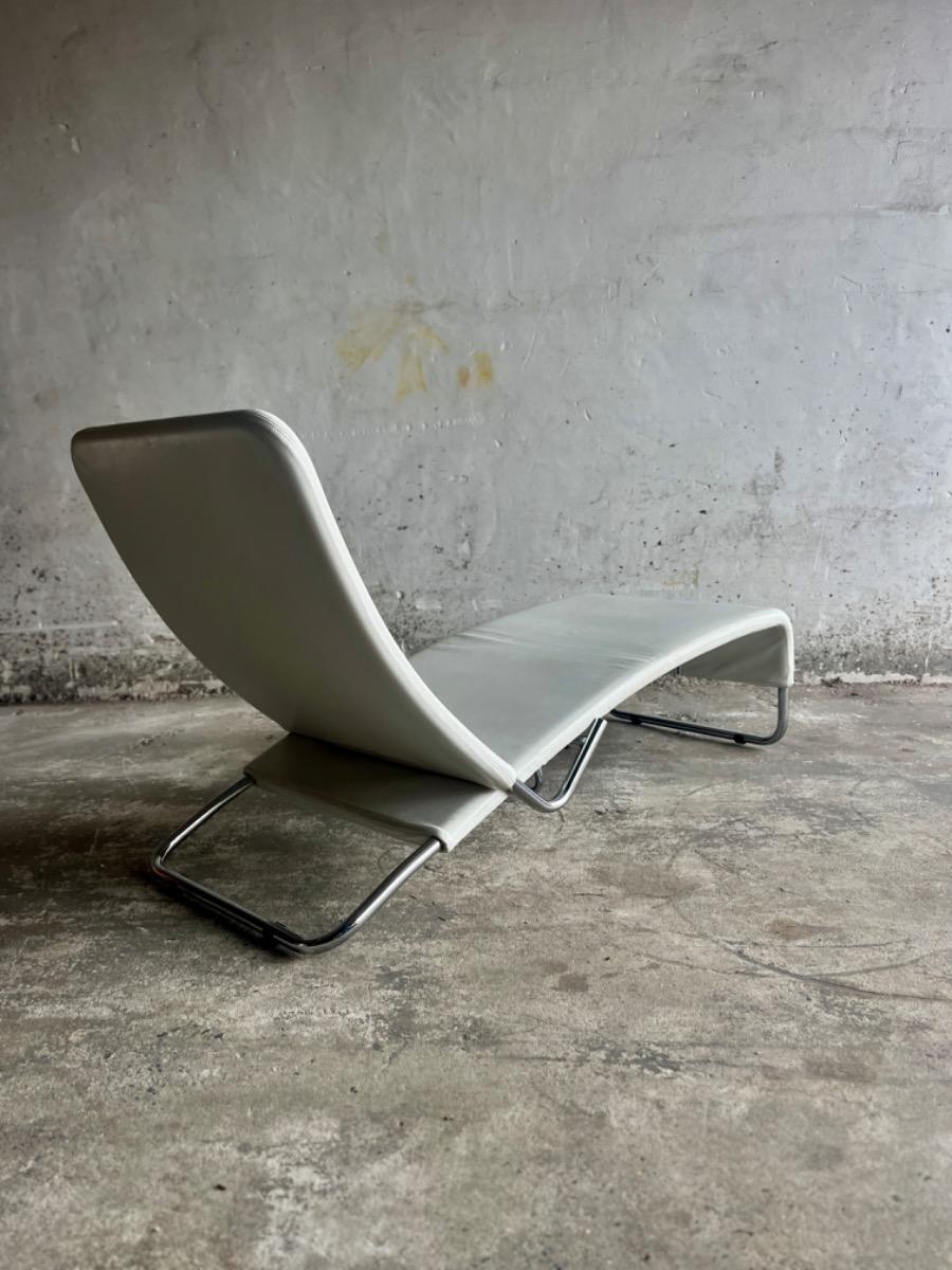 Lounge chair ‘Tuoli’ door Antti Nurmesniemi voor Cassina (1970)