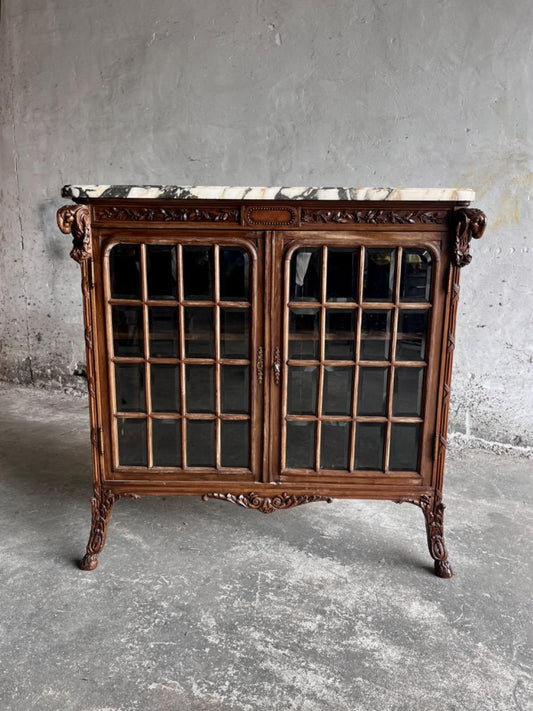 Eikenhouten kast in Renaissance Revival-stijl, midden 19e eeuw