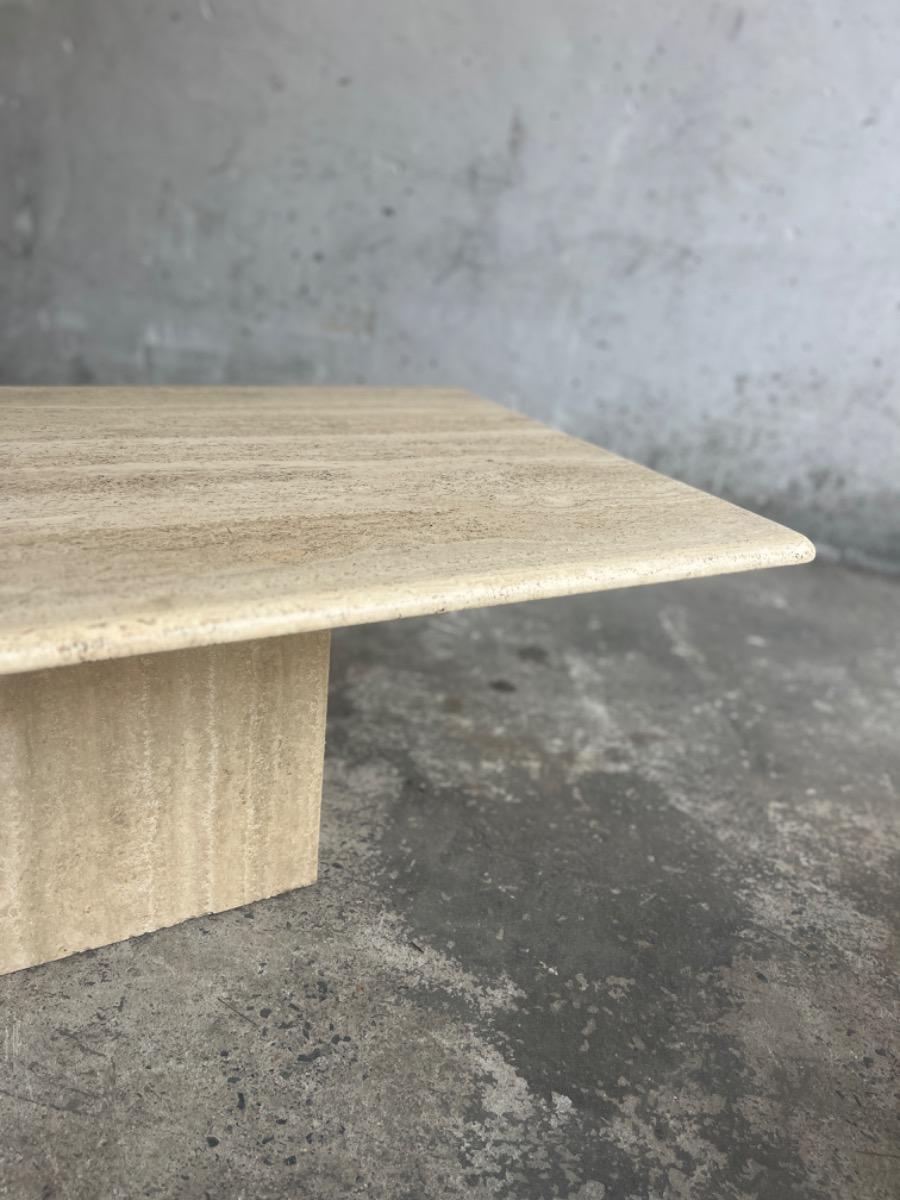 Vintage Italiaanse travertin salontafel – jaren 80