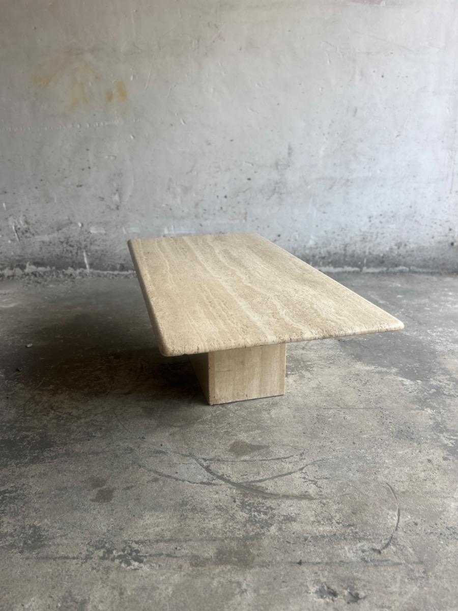 Vintage Italiaanse travertin salontafel – jaren 80