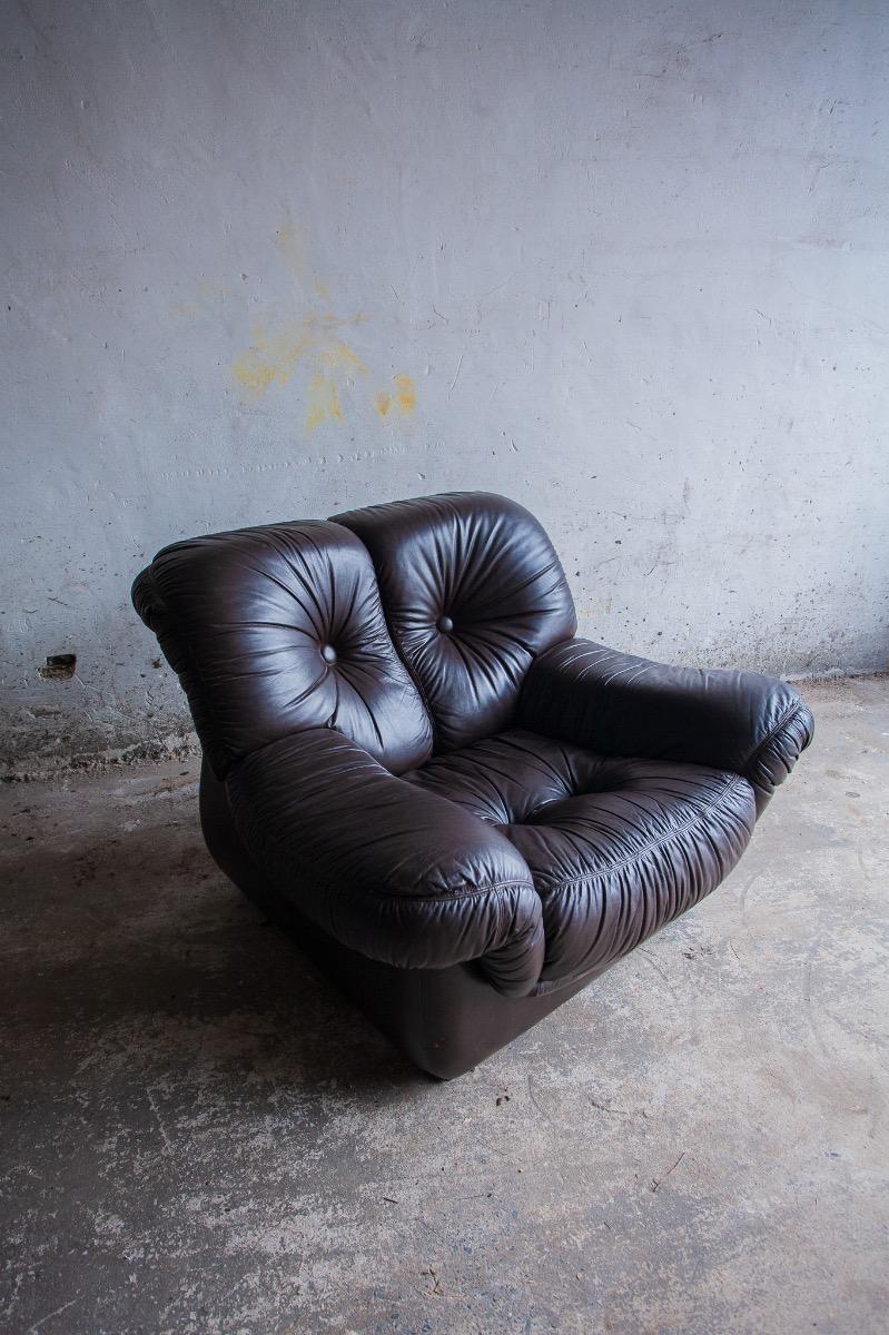 2 Midcentury leather club chairs 