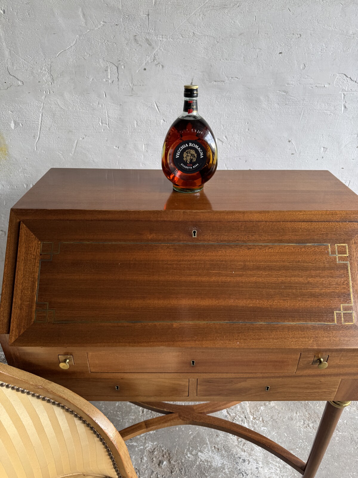 DeCoene Antique Writing Desk with Chair