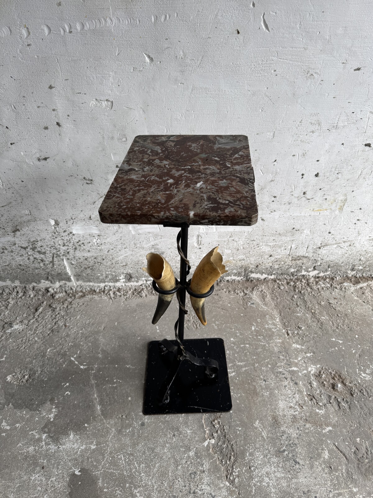 Marble Top Side Table with Sculptural Horn Base