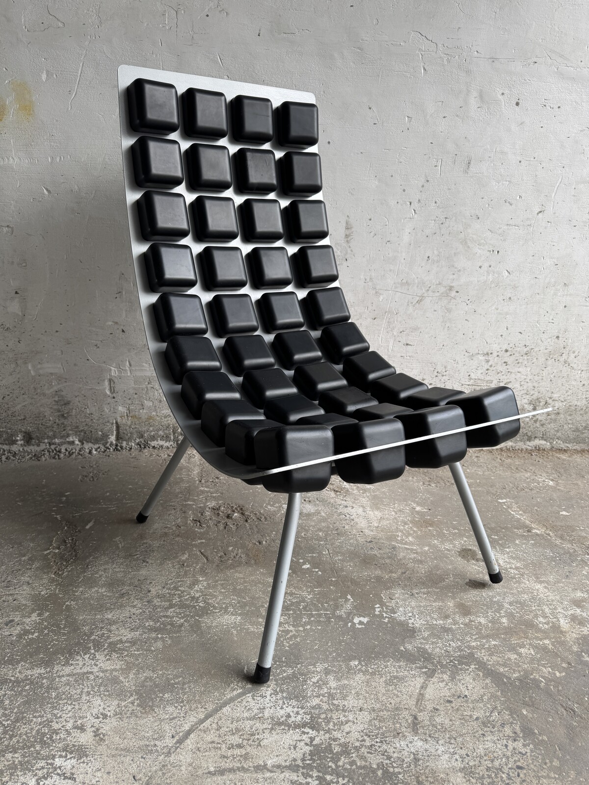 Missy Lounge Chair by Sven-Anwar Bibi, Mark Gutjahr, and Jörg Zimmermann (2001)