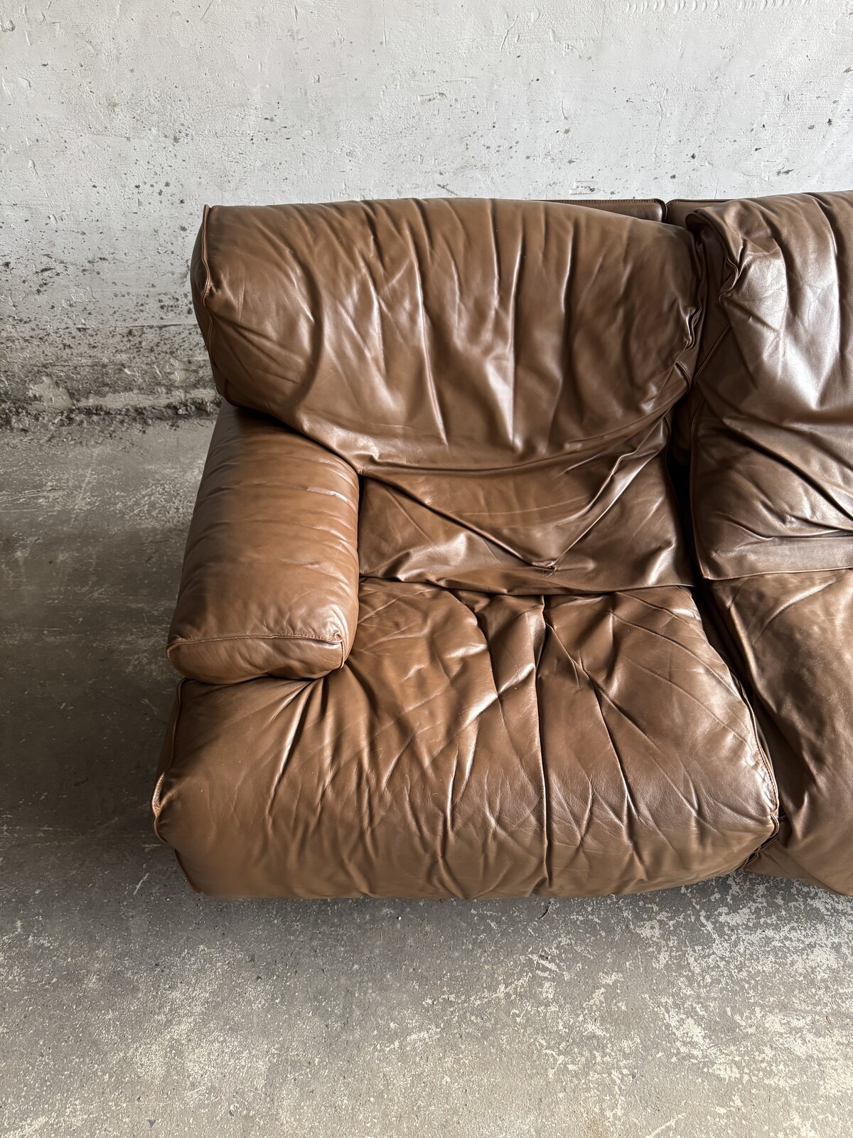 Three seater brown leather Brunati sofa