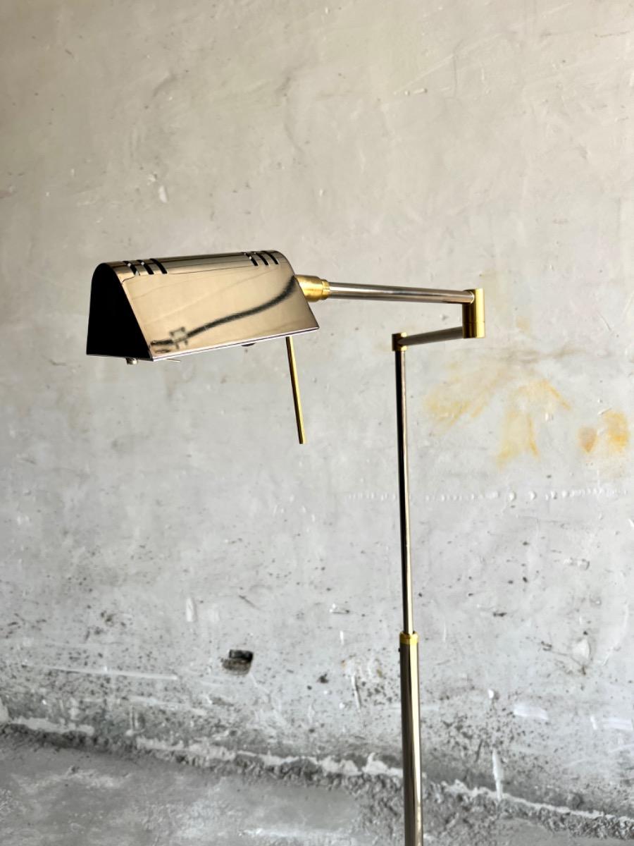 Vintage dimmable reading lamp by the Deknudt Belgian high-quality Brand 