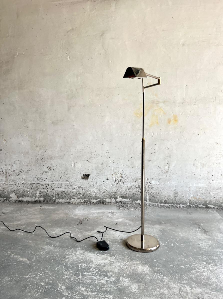 Vintage dimmable reading lamp by the Deknudt Belgian high-quality Brand 